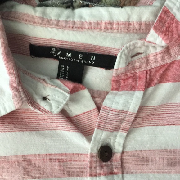 Forever 21 Short Sleeve Button-Down - Picture 2 of 2